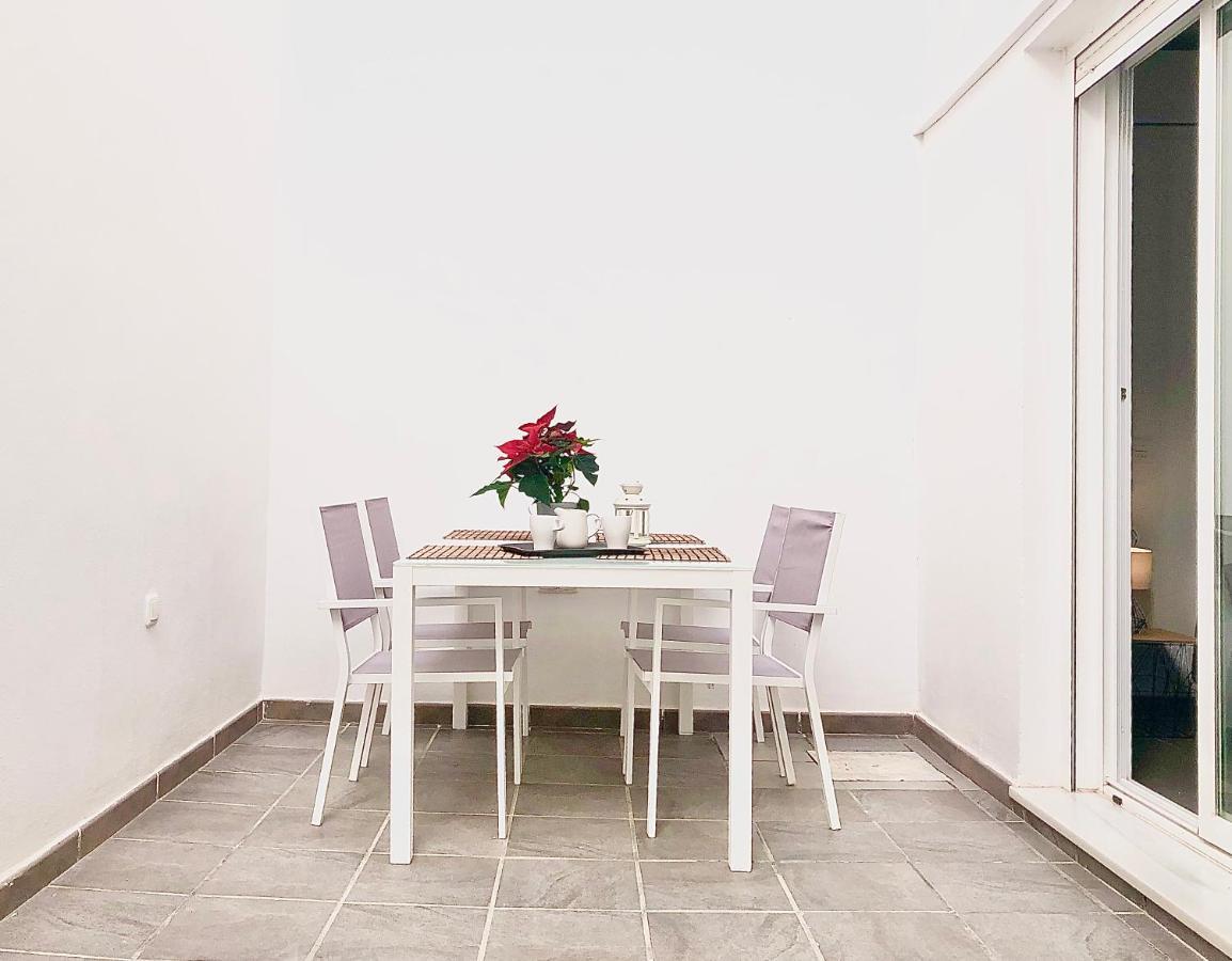 Varela apartamentos B Malaga Bagian luar foto