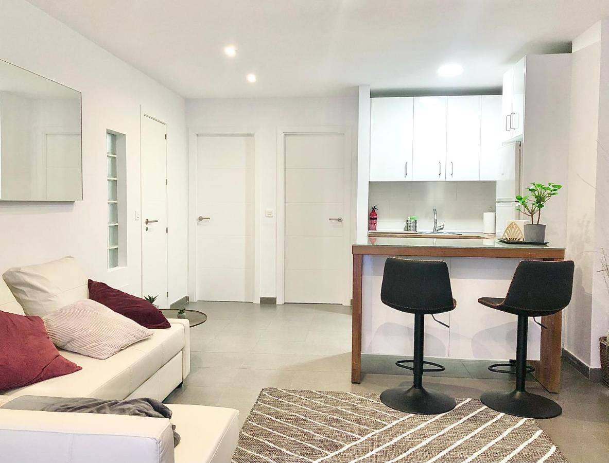 Varela apartamentos B Malaga Bagian luar foto